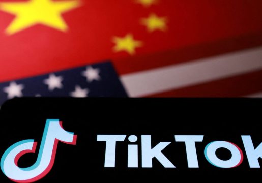 108203565-17587481192025-09-24t204041z_1339614561_rc2kygan3w7j_rtrmadp_0_usa-trump-tiktok.jpeg