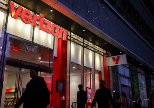 108216637-1761319720801-gettyimages-2242659933-VERIZON_EARNS.jpeg
